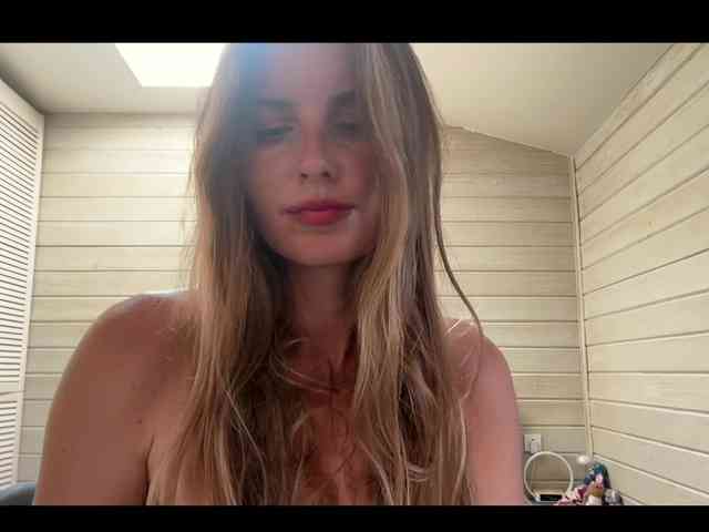 Moles Sex Cam Show
