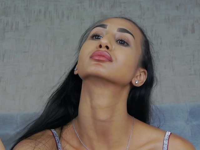 LexxyPlay live cam on BongaCams