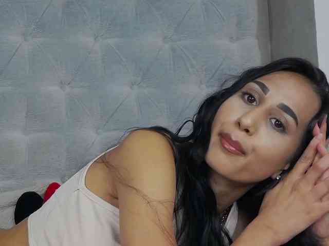 LexxyPlay webcam