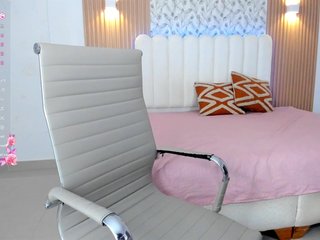 allyson-nahid Porn Show