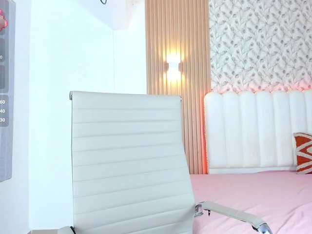 allyson-nahid live cam on BongaCams