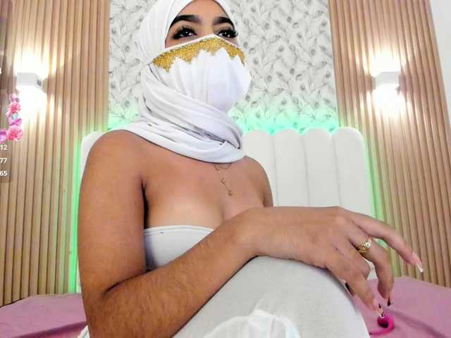 allyson-nahid live cam on BongaCams