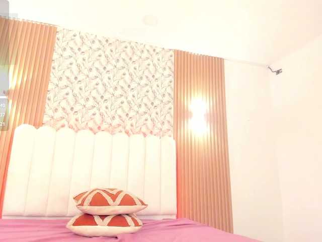 allyson-nahid live cam on BongaCams