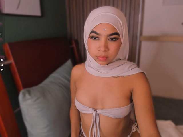 allyson-nahid live cam on BongaCams