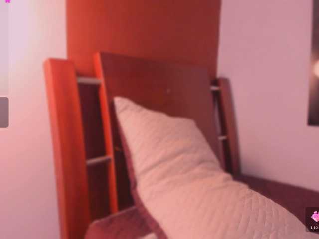 allyson-nahid live cam on BongaCams