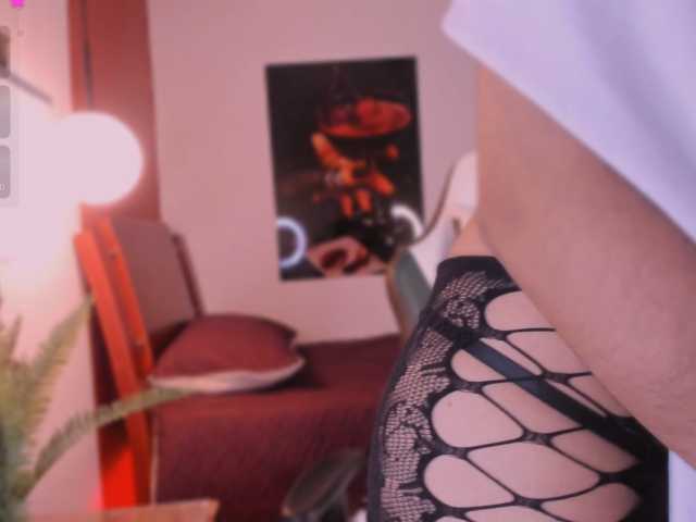 allyson-nahid live cam on BongaCams