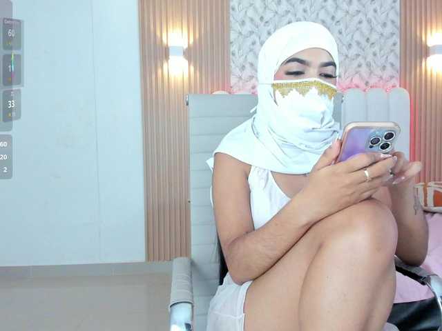 allyson-nahid live cam on BongaCams