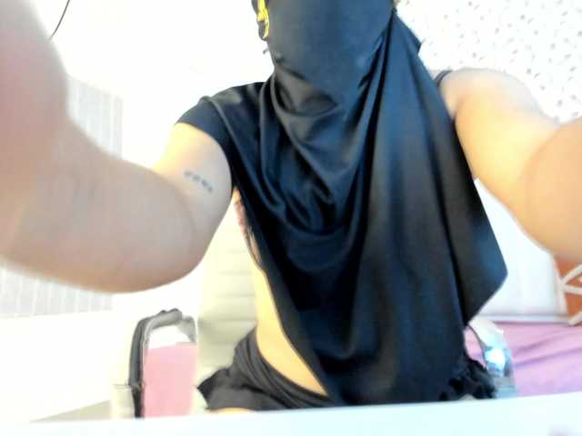 allyson-nahid live cam on BongaCams