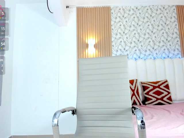 allyson-nahid live cam on BongaCams