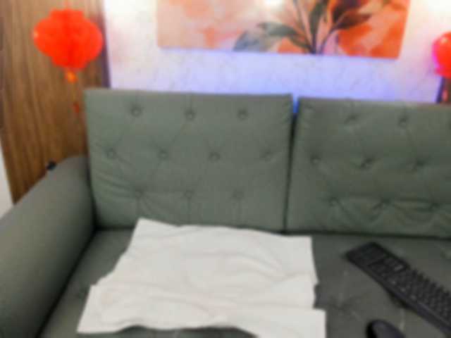 allyson-nahid live cam on BongaCams