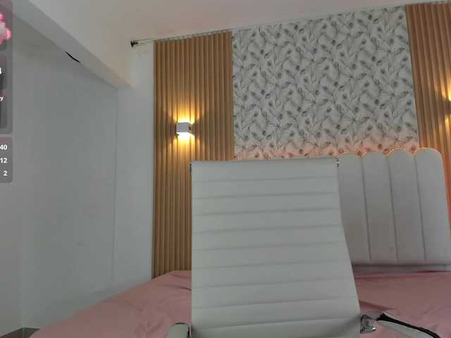 allyson-nahid live cam on BongaCams