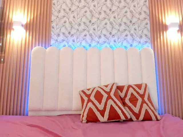 allyson-nahid live cam on BongaCams