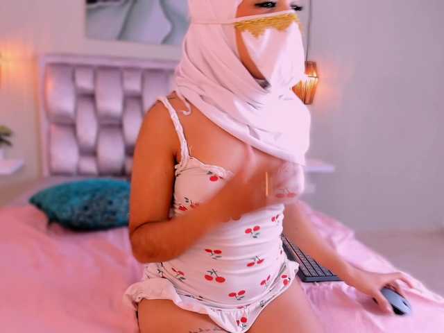 allyson-nahid live cam on BongaCams