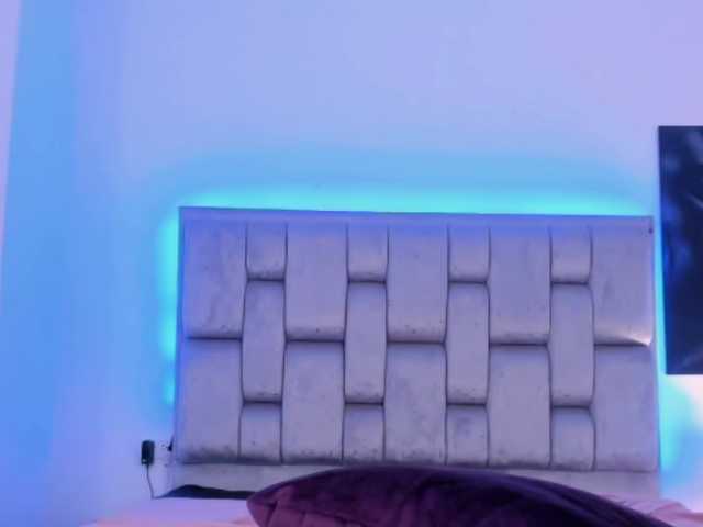 allyson-nahid live cam on BongaCams