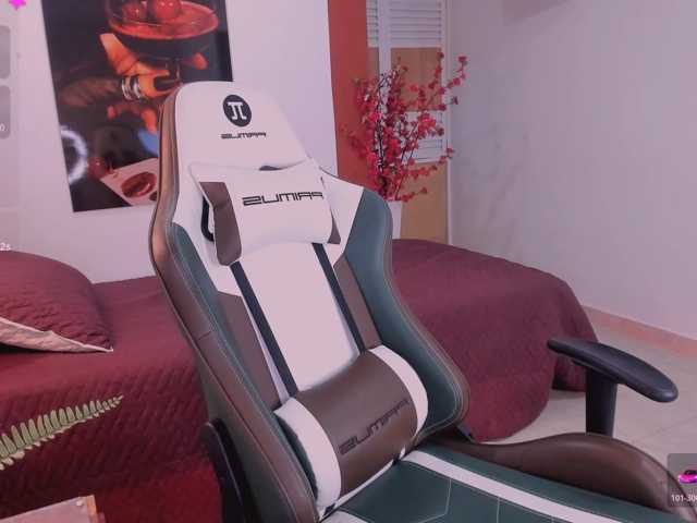 allyson-nahid live cam on BongaCams