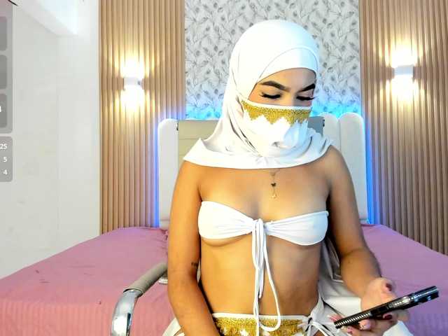 allyson-nahid live cam on BongaCams