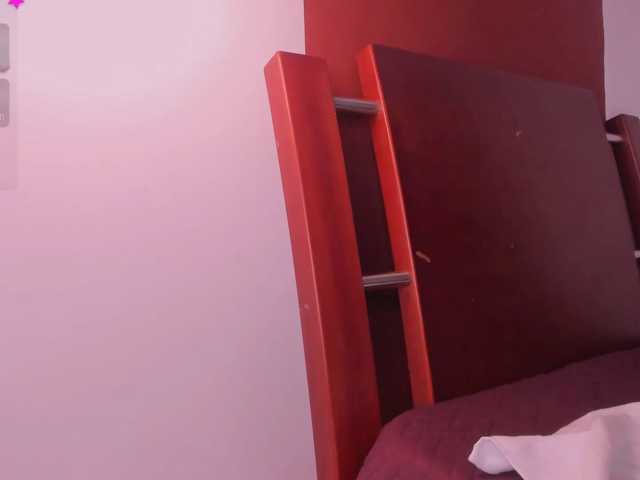 allyson-nahid live cam on BongaCams