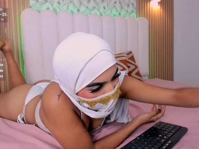 allyson-nahid live cam on BongaCams