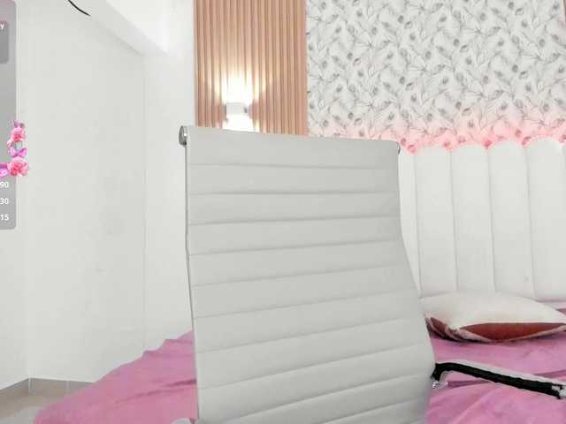 allyson-nahid live cam on BongaCams