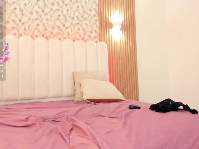 allyson-nahid live cam on BongaCams