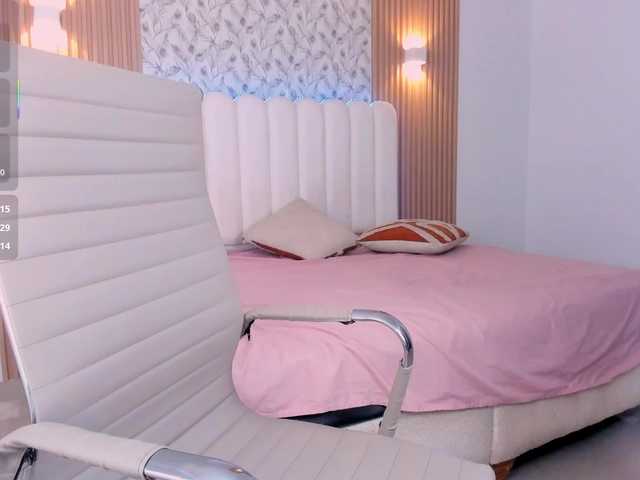 allyson-nahid live cam on BongaCams