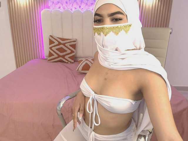 allyson-nahid's BongaCams show and profile