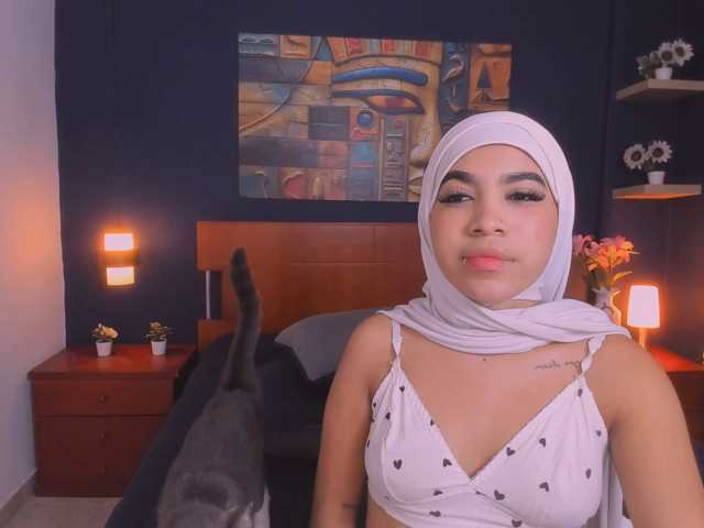 allyson-nahid live cam on BongaCams