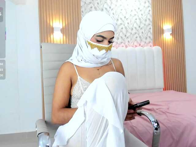 allyson-nahid live cam on BongaCams