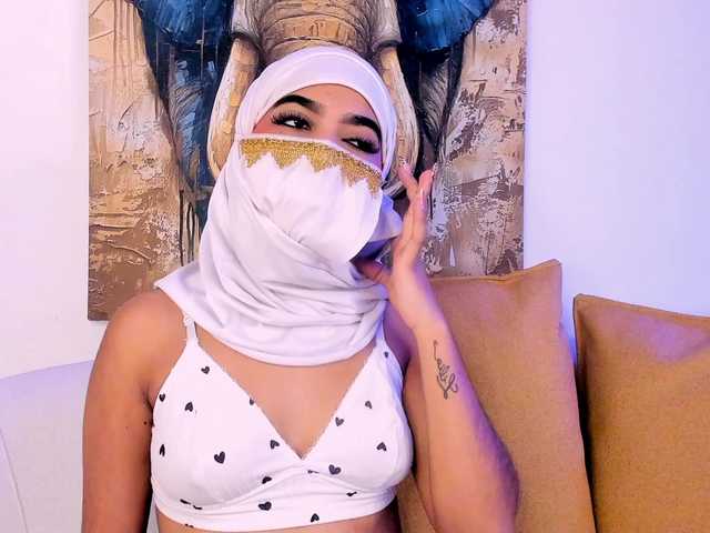 allyson-nahid live cam on BongaCams