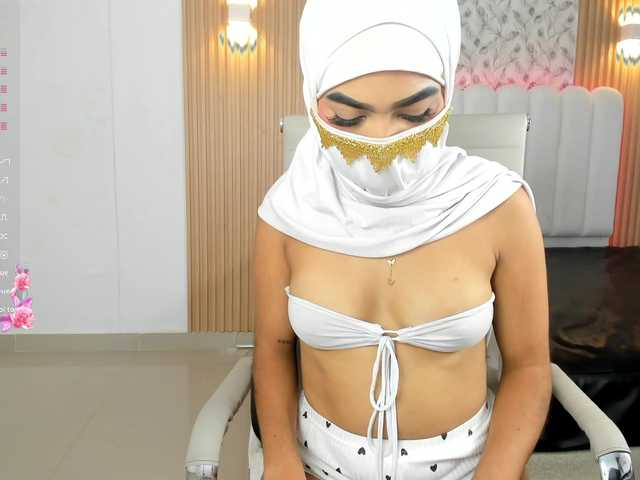allyson-nahid live cam on BongaCams