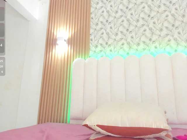 allyson-nahid live cam on BongaCams