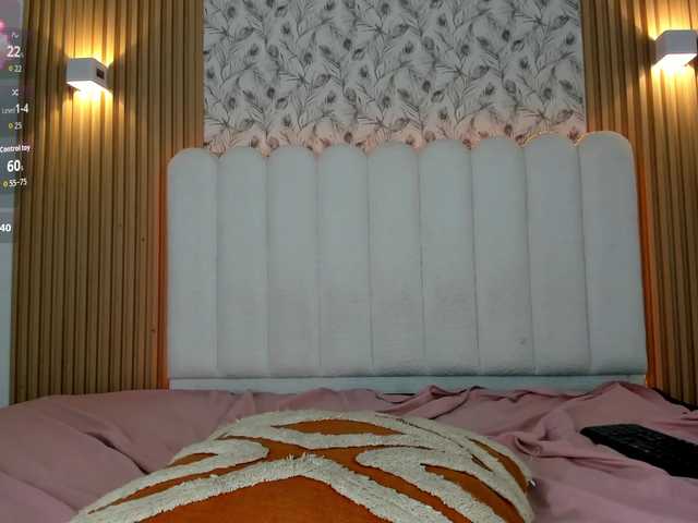 allyson-nahid live cam on BongaCams