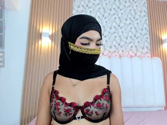 allyson-nahid live cam on BongaCams