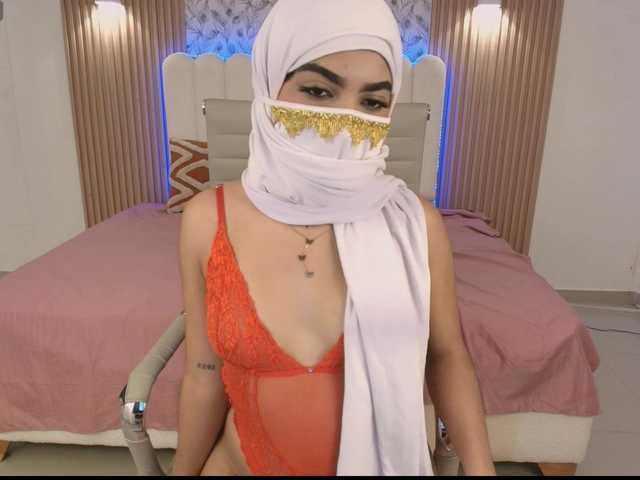 allyson-nahid's BongaCams show and profile