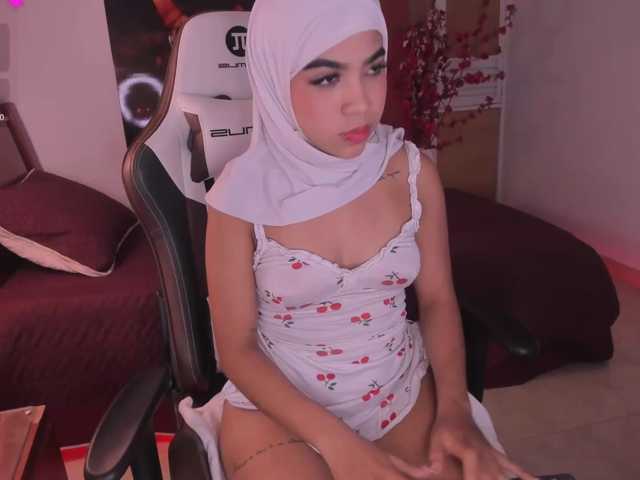 allyson-nahid live cam on BongaCams