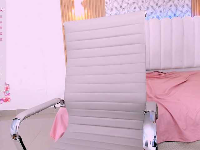 allyson-nahid live cam on BongaCams