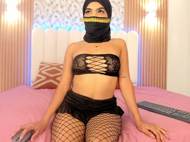 allyson-nahid live cam on BongaCams