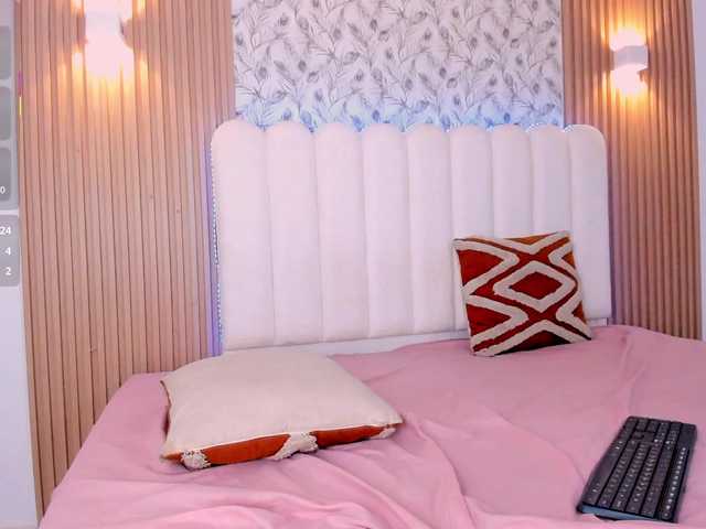allyson-nahid live cam on BongaCams