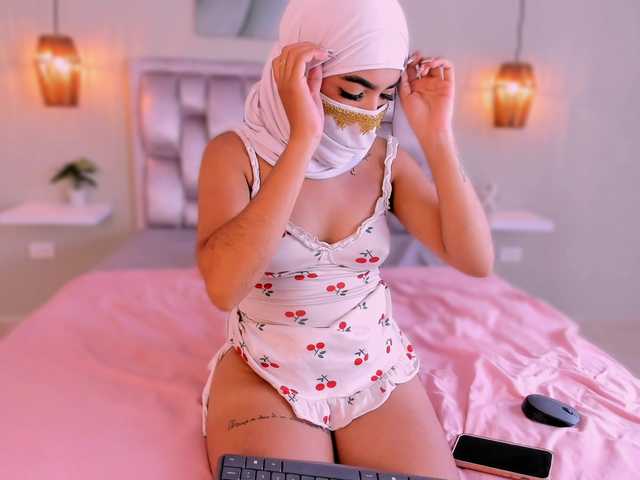 allyson-nahid live cam on BongaCams