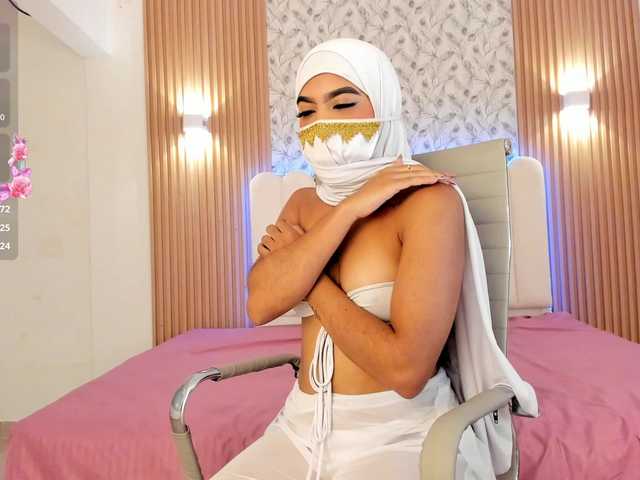 allyson-nahid live cam on BongaCams