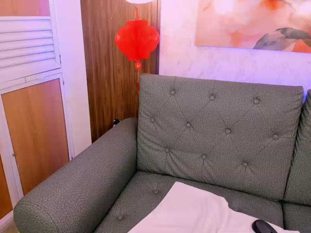 allyson-nahid live cam on BongaCams