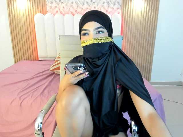 allyson-nahid live cam on BongaCams