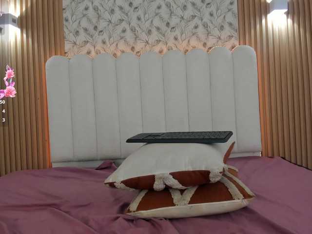 allyson-nahid live cam on BongaCams