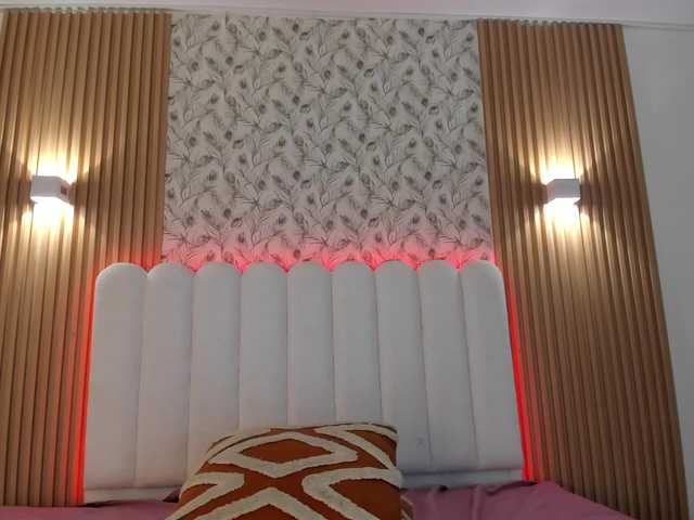 allyson-nahid live cam on BongaCams