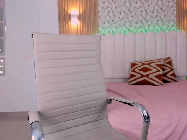 allyson-nahid live cam on BongaCams