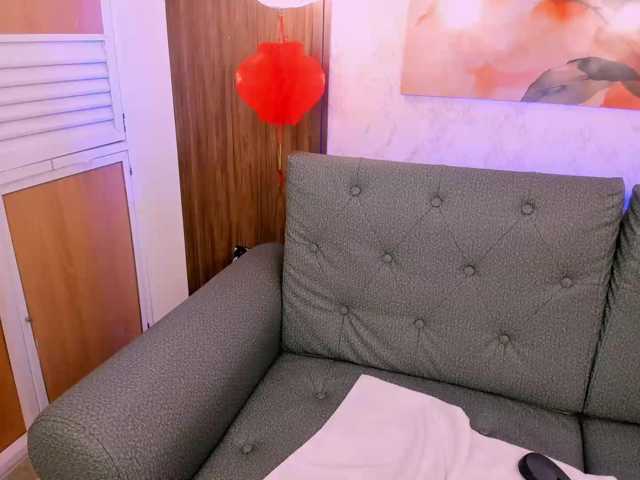 allyson-nahid live cam on BongaCams