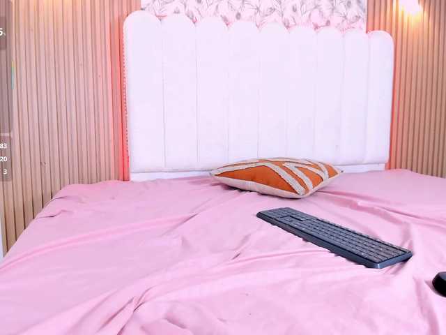 allyson-nahid live cam on BongaCams