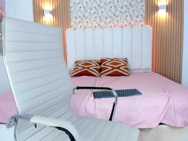 allyson-nahid live webcam show