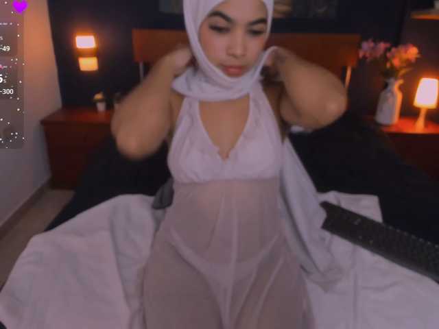 allyson-nahid live cam on BongaCams