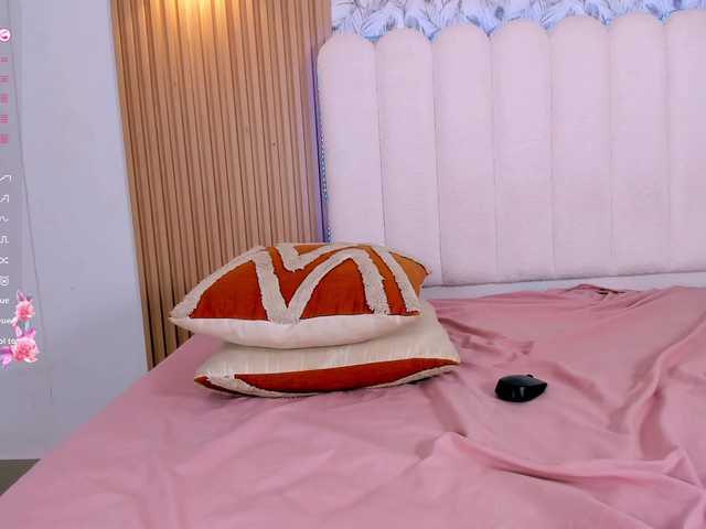 allyson-nahid live cam on BongaCams